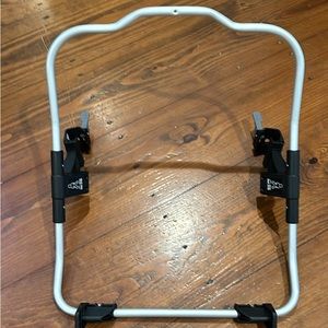 Thule Urban Glide Chicco car seat adapter